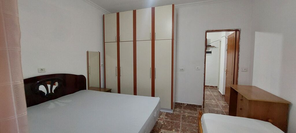 Apartament 1+1 për qera 5 Maji/Concord Center