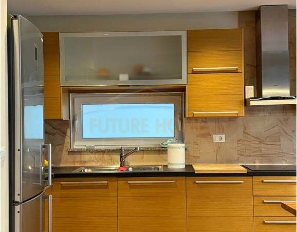 Sale, Apartment, Partizani High School Tirana