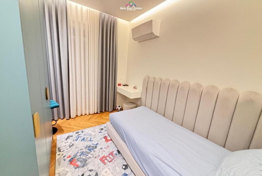 Penthouse Ne Shitje 3+1+2 Ne Univers City (ID B130109) Tirane.