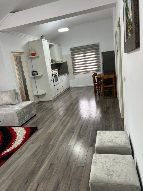 Shtepi  2+1, Qyteti Studenti!