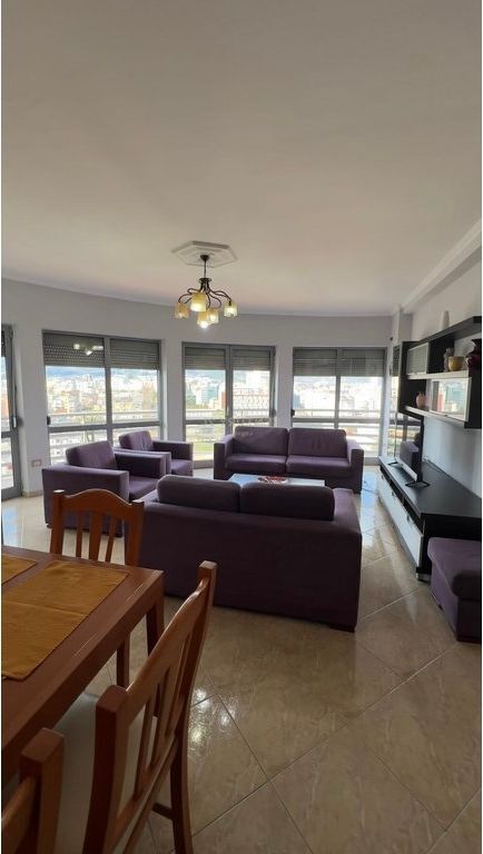 Affittasi 2+1+2 al Qatar Center 850 € /Mese