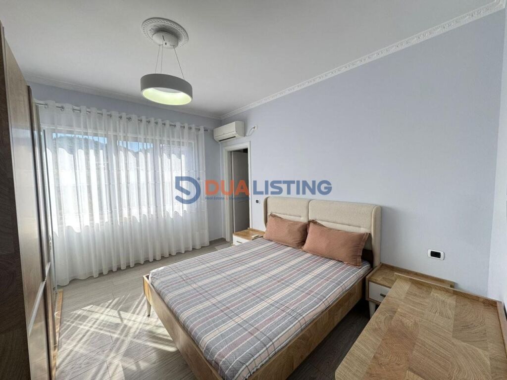 AFFITTASI APPARTAMENTO 3+1+2 CON POSTO AUTO VICINO AL GIARDINO BOTANICO !