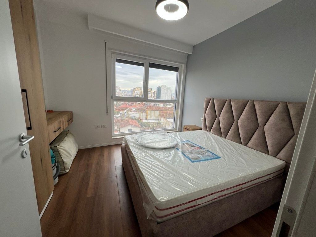 APARTAMENT ME QERA 1+1