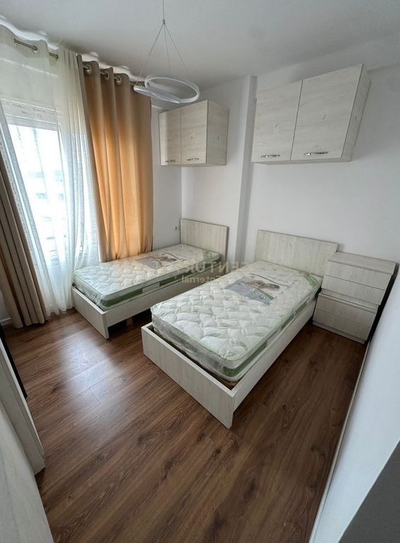 AFFITTASI 2+1 Vicino alla Moschea, SELITE