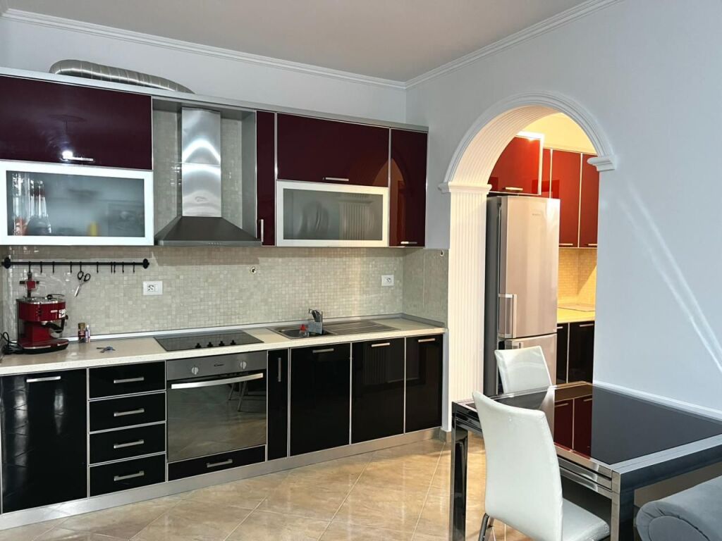 Apartament 2+1+2wc me Qera Afatgjate - prane Bar Hannover, Lungomare Vlore