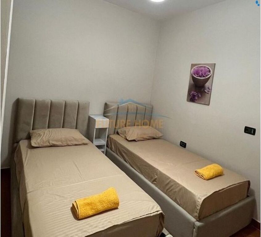 Affitto, Appartamento 2+1, Petro Nini, Bllok, Tirana.