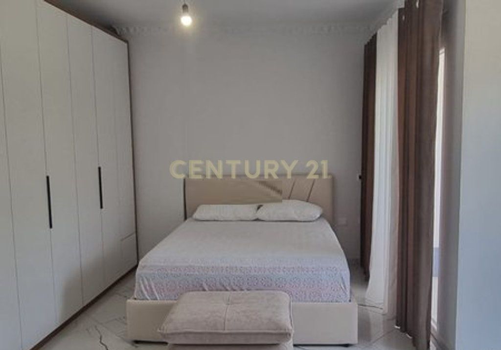 Apartament 2+1 me Qira në Fresk