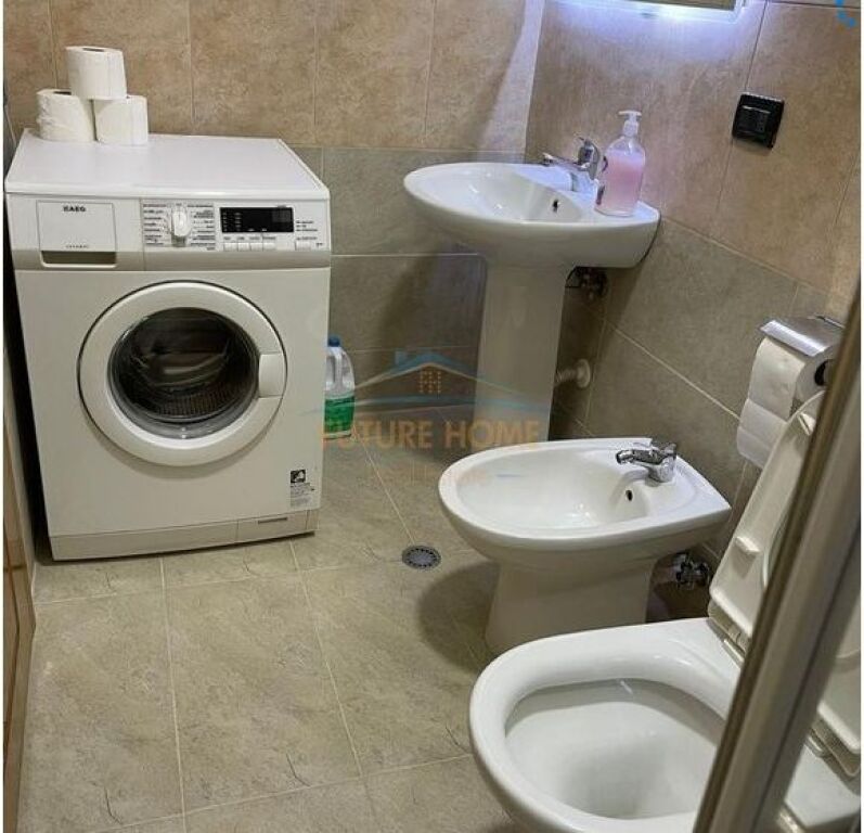 Affitto, Appartamento 2+1, Petro Nini, Bllok, Tirana.