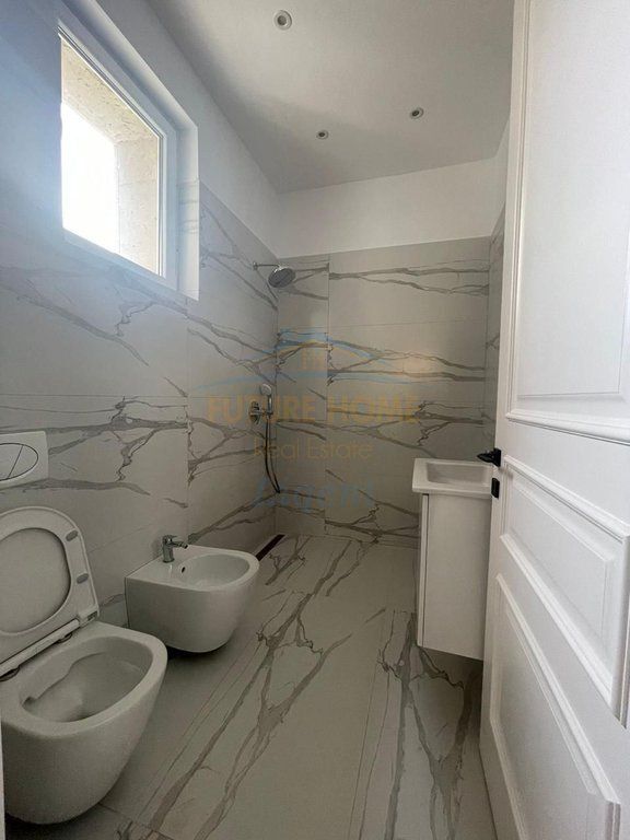 Qera, Vilë, Teg, Secret Garden, Tirane.