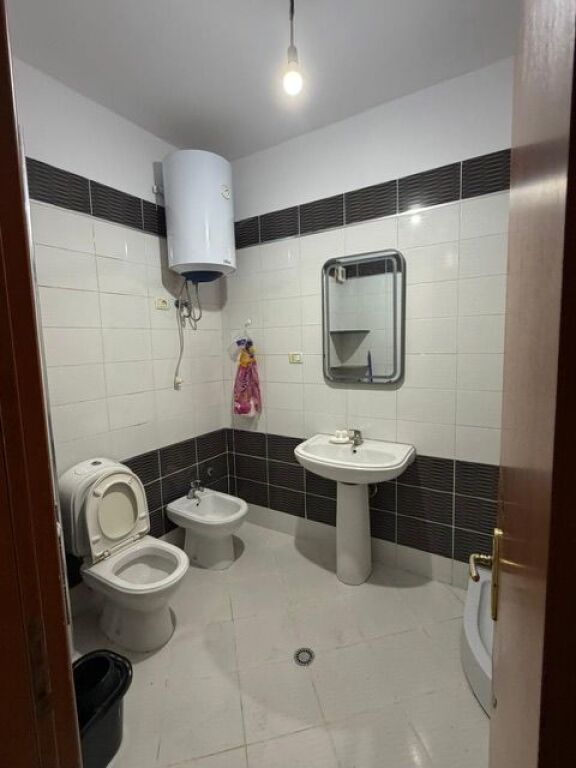 Apartament 2+1 në misto mame me 430€