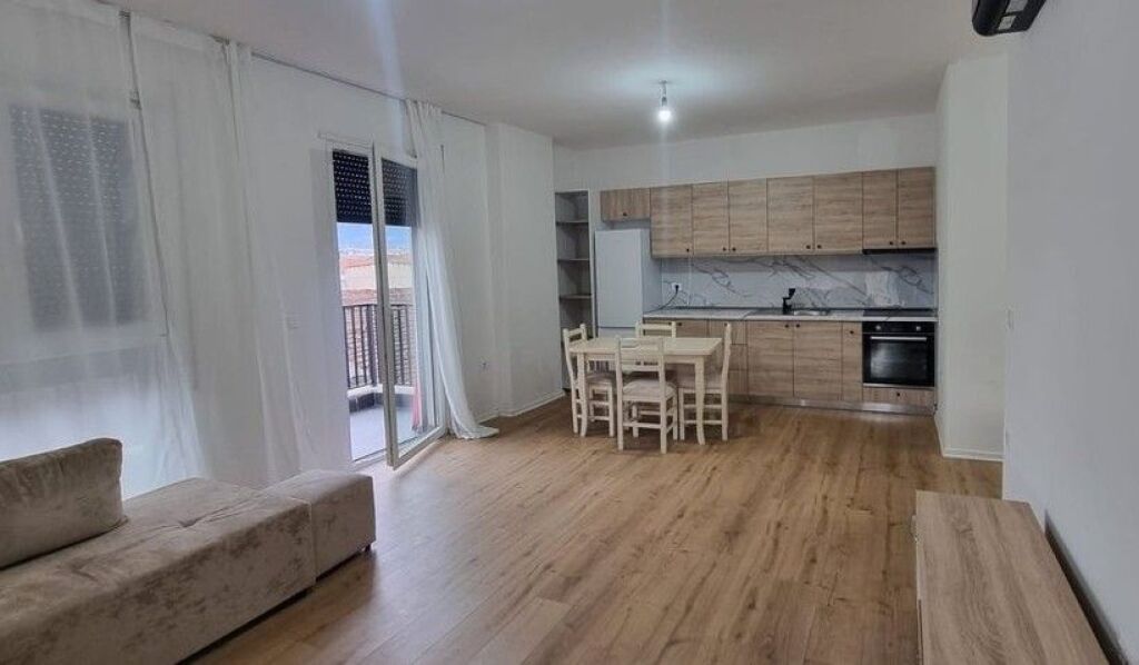 Qera, Apartament 2+1+2, Trio Tower, Don Bosko