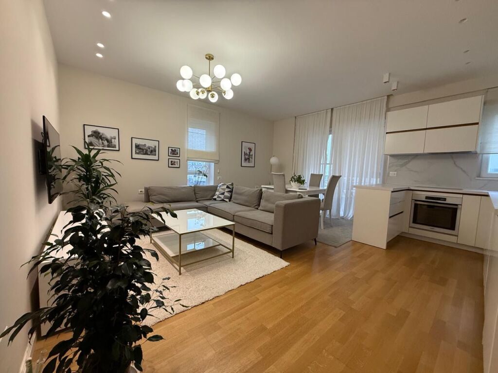 Apartment 2+1 for rent near the Botanical Garden, close to the Mosque