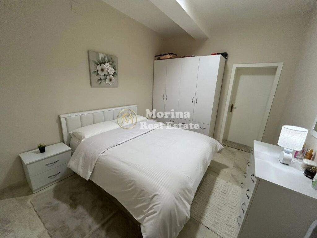 Rent | Private house 1 + 1 | American Hospital 2| 500 €/month