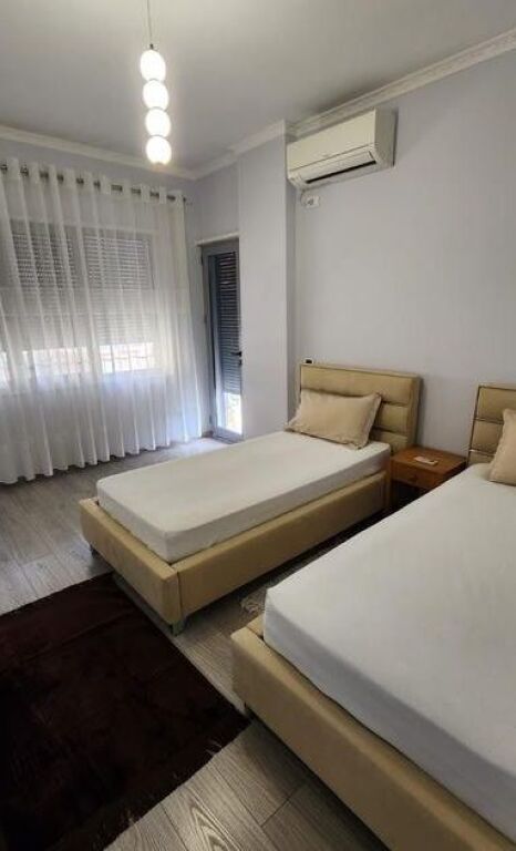Apartament 3+1+2 post parkimi per qera tek Kopshti Zoologjik