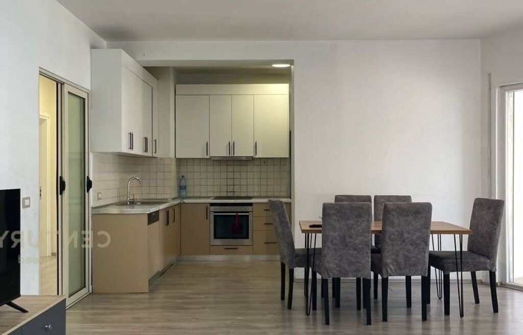 Appartamento 3+1+2 In Affitto A Astir