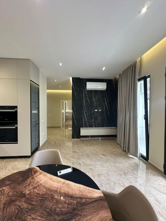 Apartment 2+1+Parking Space for rent