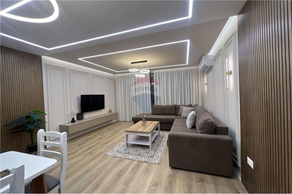 Dupleks me qera Qender