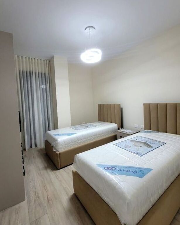 APARTMENT 2+1+2 WITH 1 PARKING SPACE FOR RENT NEAR THE TIRANA LAKE