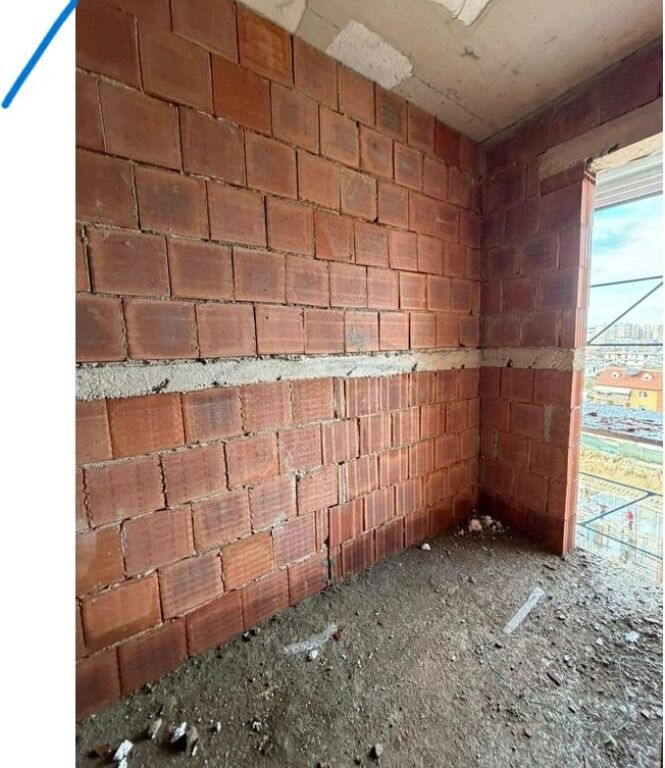 OKAZION Shitet, Apartament 2+1+2, Fusha e Aviacionit , Tiranë