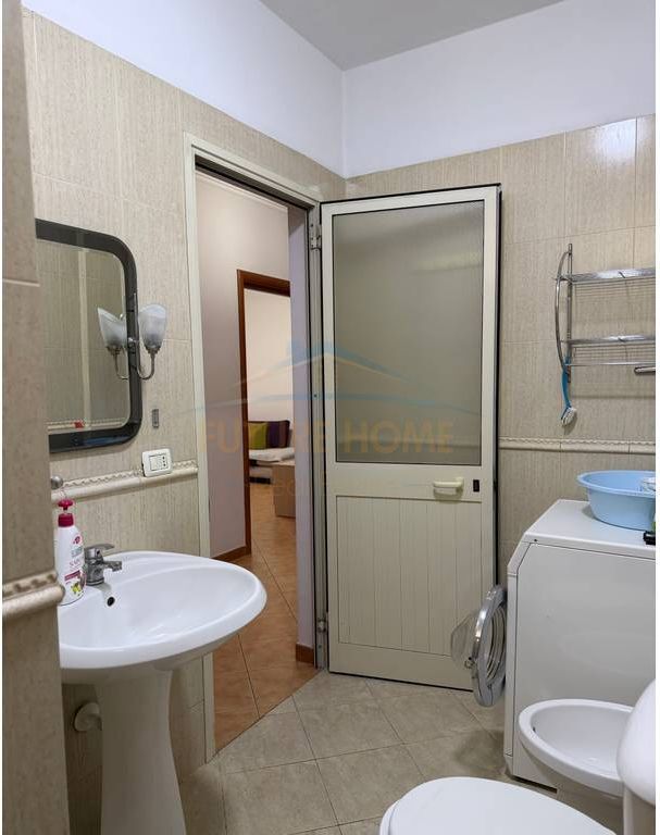 Qera, Apartament 2+1+2, rruga Panorama