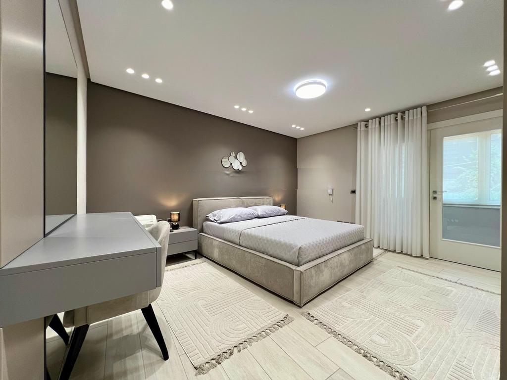 APARTAMENT PREMIUM 2+1, QENDËR