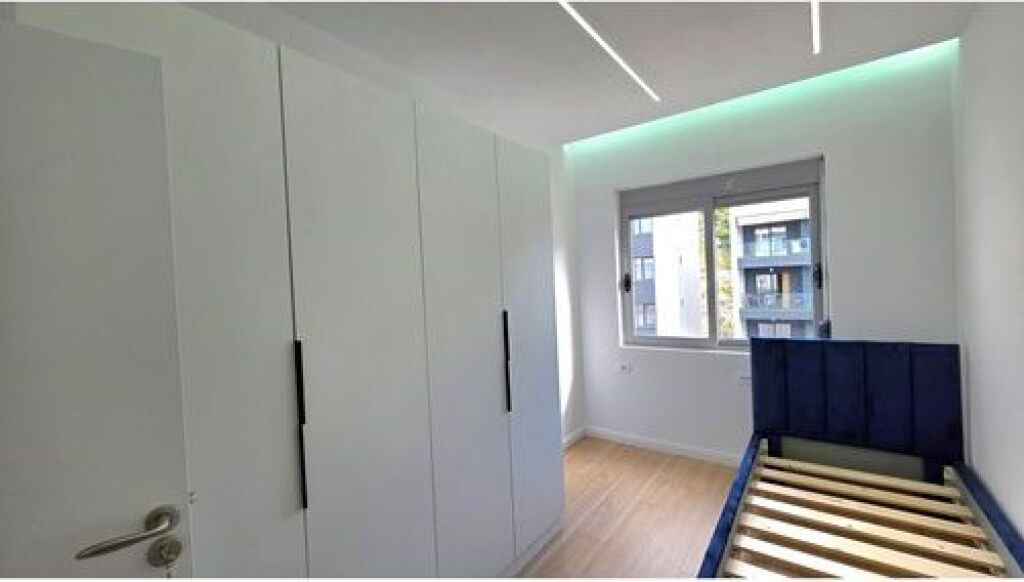 Apartment 2+1+2 for sale on Lungomare