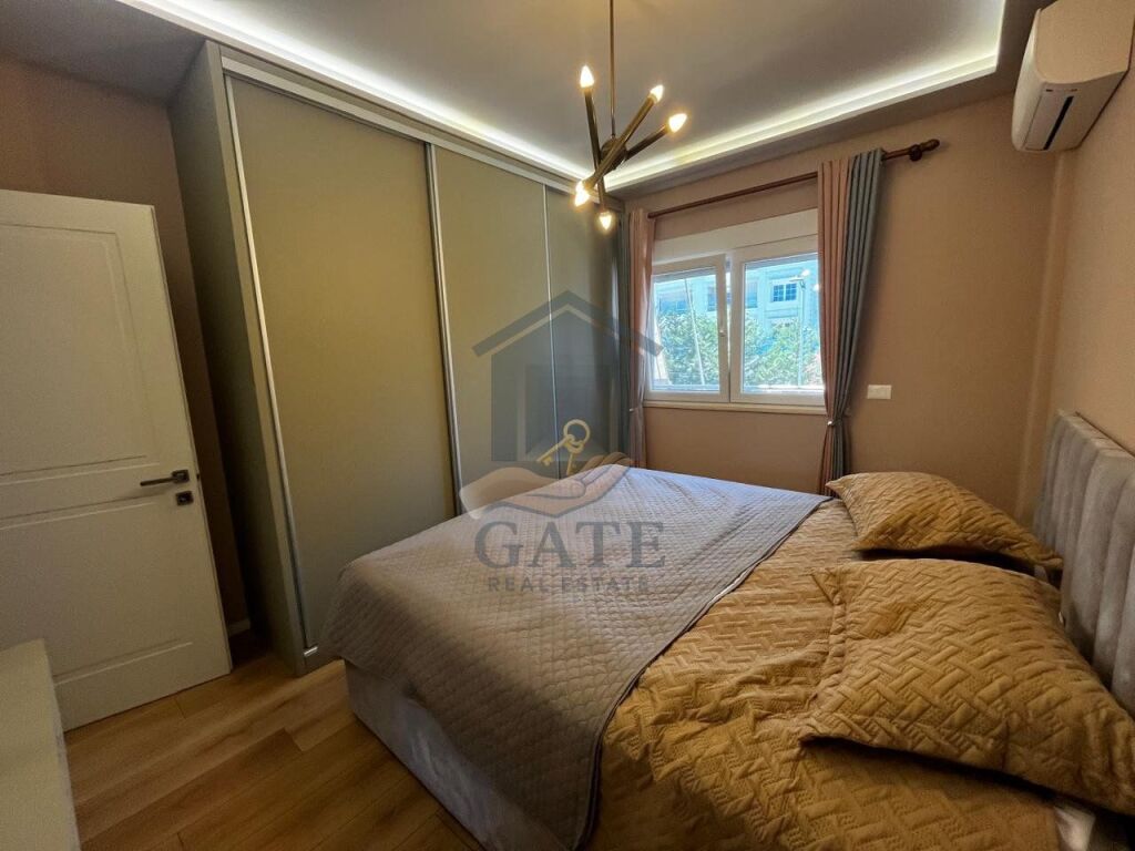 Shitet Apartament 1+1 – Vija e Parë me Detin, Golem (Prane Fafa Resort)