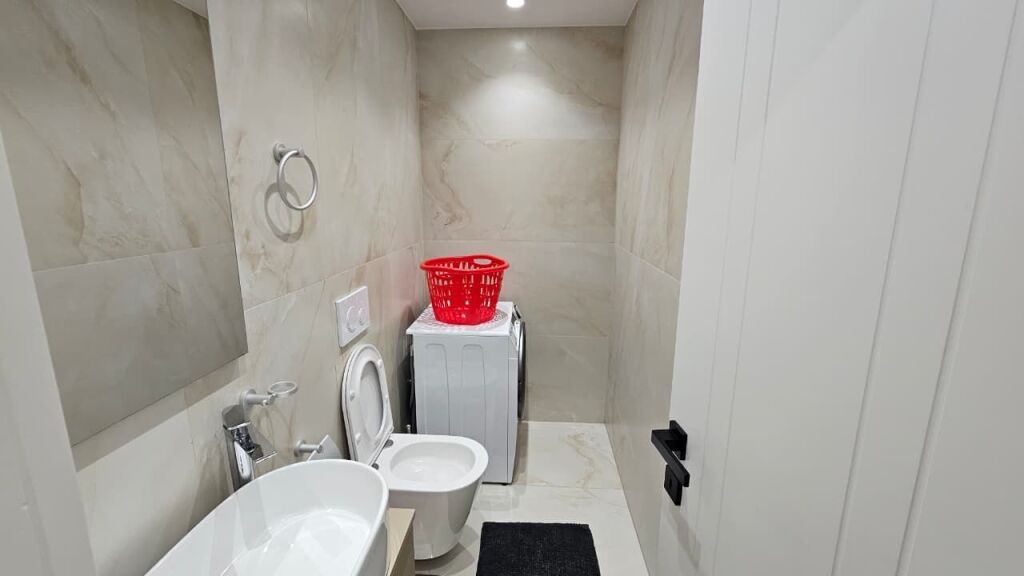 Duplex 2+1+2 per Qira  ,Qender Tiranë