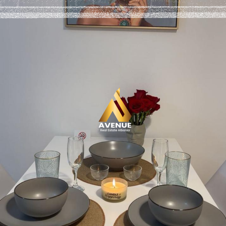 JEPET ME QERA APARTAMENT 1+1, PRANË KRISTAL CENTER    