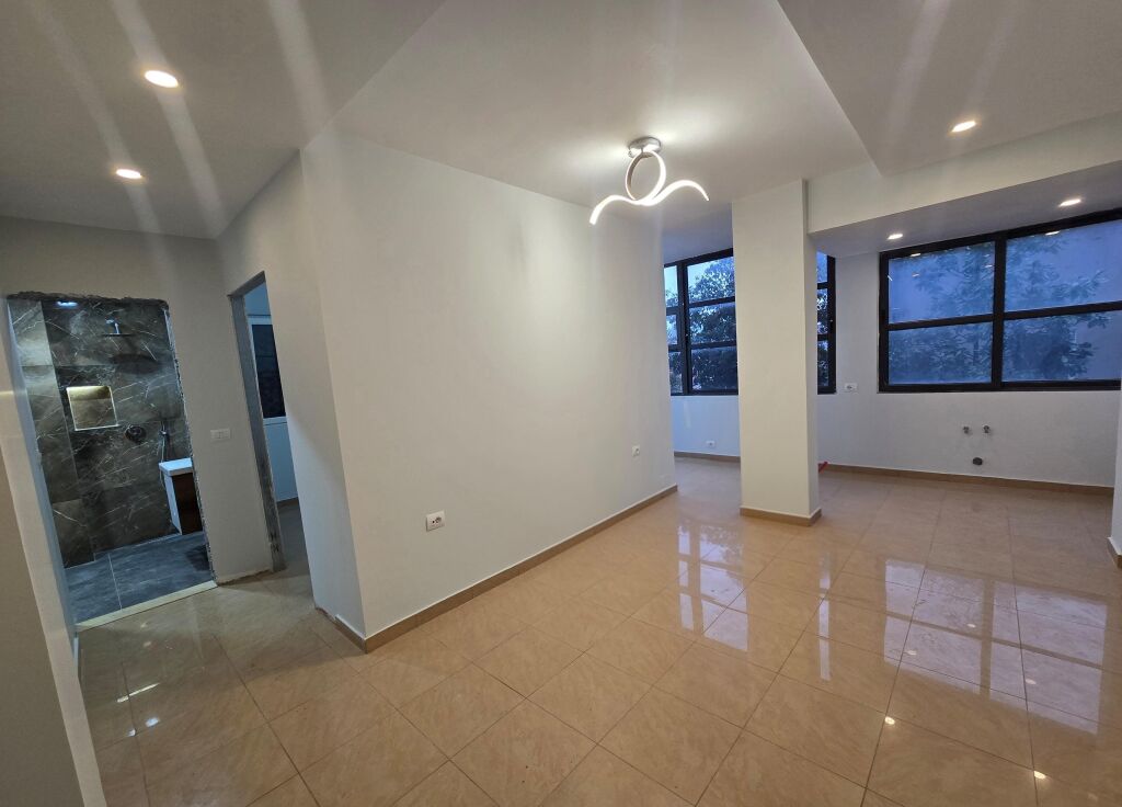 Ekskluzive !!! Apartament 1+1 Ne  Shitje , Fresk, Tirane