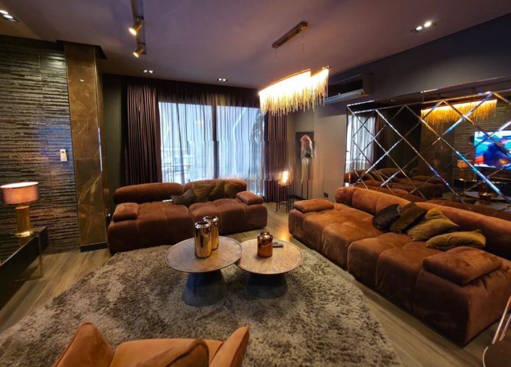 AFFITTASI VILLA SU 3 PIANI ALLE VILLE AMERICANE!