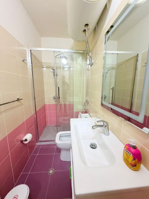 SHITET APARTAMENT 3+1+2 ISH RAJONI,DURRES