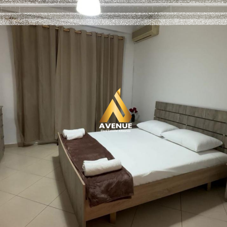 JEPET ME QERA APARTAMENT 1+1, PRANË KRISTAL CENTER    