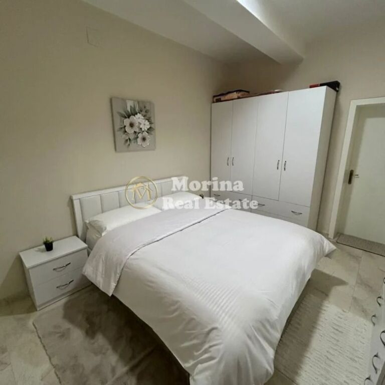 Rent | Private house 1 + 1 | American Hospital 2| 500 €/month