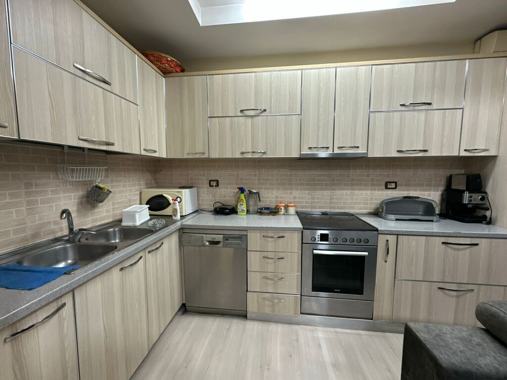 Appartamento 2+1 in Vendita a Selite