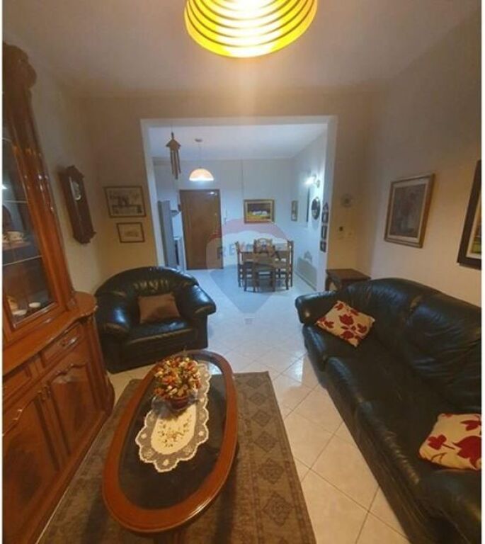 Apartament me qera 2=1+2 te FUSHA ALI DEMI