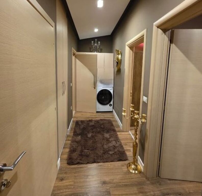 AFFITTASI VILLA SU 3 PIANI ALLE VILLE AMERICANE!