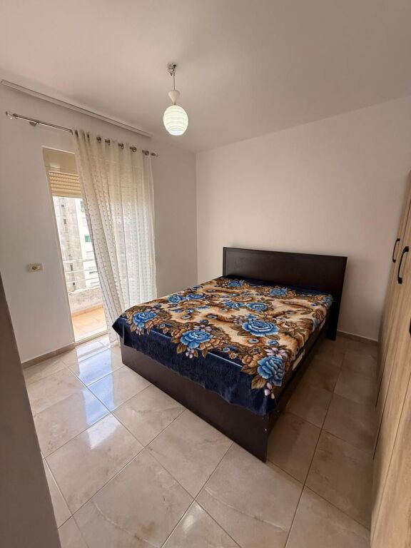 JEPET ME QERA APARTAMENT 1+1 ISH RAJONI,DURRES