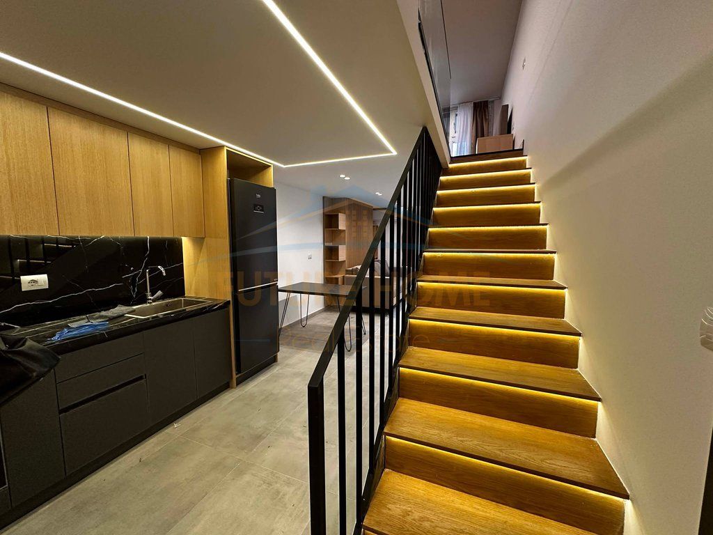 In vendita, Duplex 1+1, Golden Park 3, Tirana