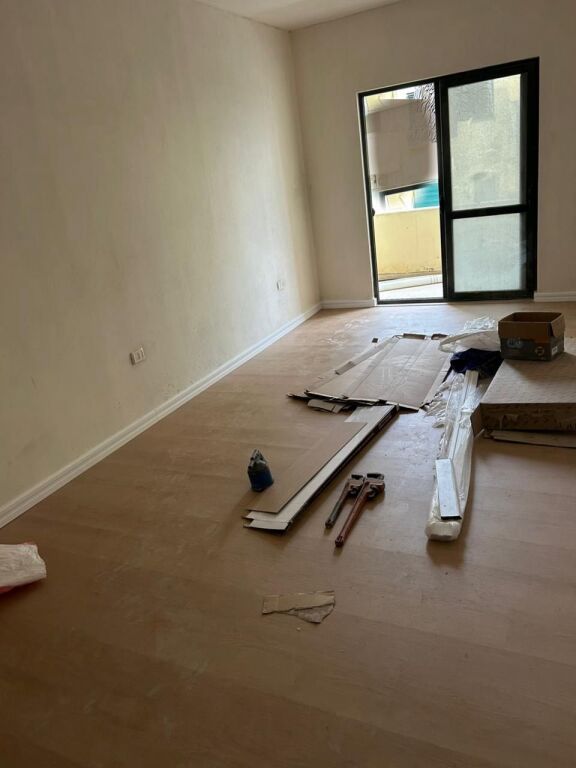 SHITET APARTAMENT 1+1 NE ZONEN E SHKEMBIT KAVAJES