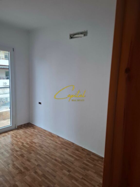 SHTET APARTAMENT 1+1 HIMARE 160.000 EURO