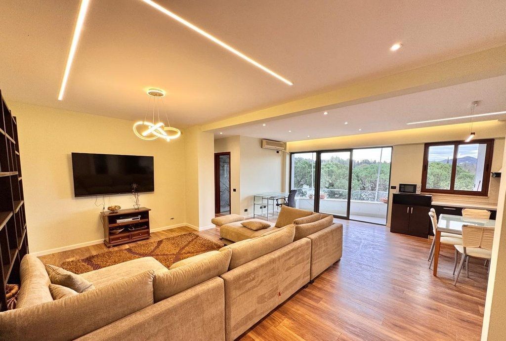 2+1+2 PER QERA ME PAMJE NGA PARKU, STADIUMI AIR ALBANIA