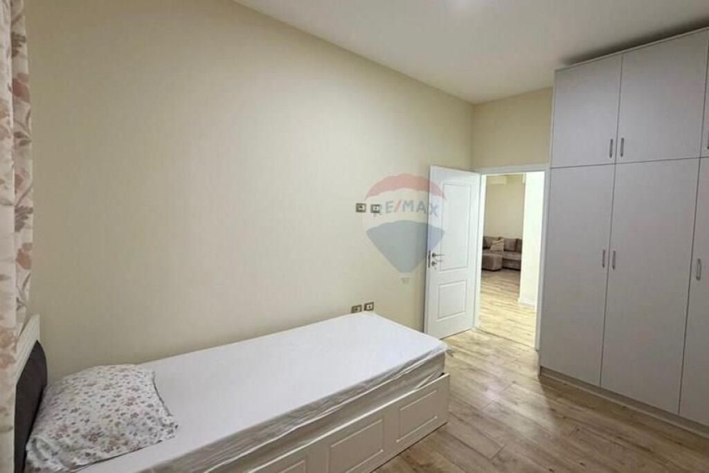 Apartament 2+1 për qira – Myslym Shyri!