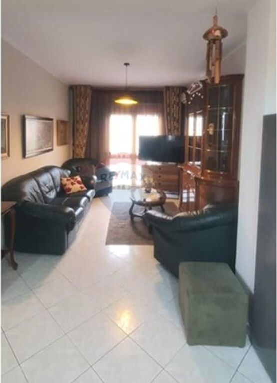 Apartament me qera 2=1+2 te FUSHA ALI DEMI