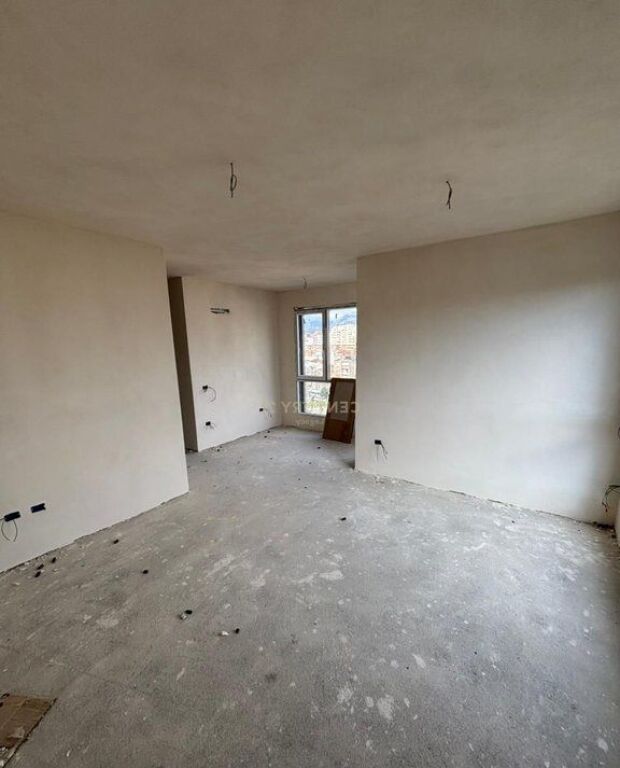 Shitje | Apartament 3+1+2 | Ali Demi | Pallat i Ri 2024–2025