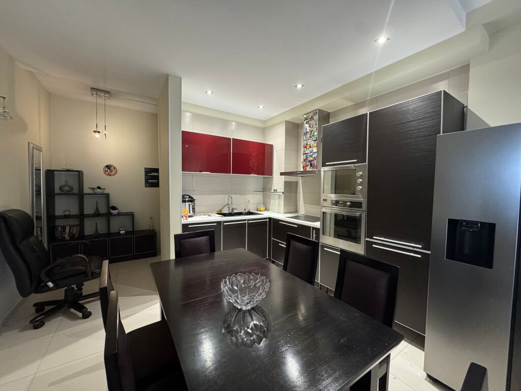 Appartamento 2+1 in affitto vicino al Complesso Halili!