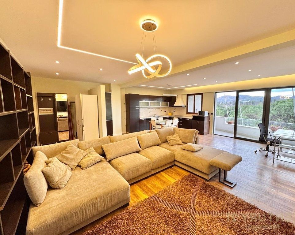 2+1+2 PER QERA ME PAMJE NGA PARKU, STADIUMI AIR ALBANIA