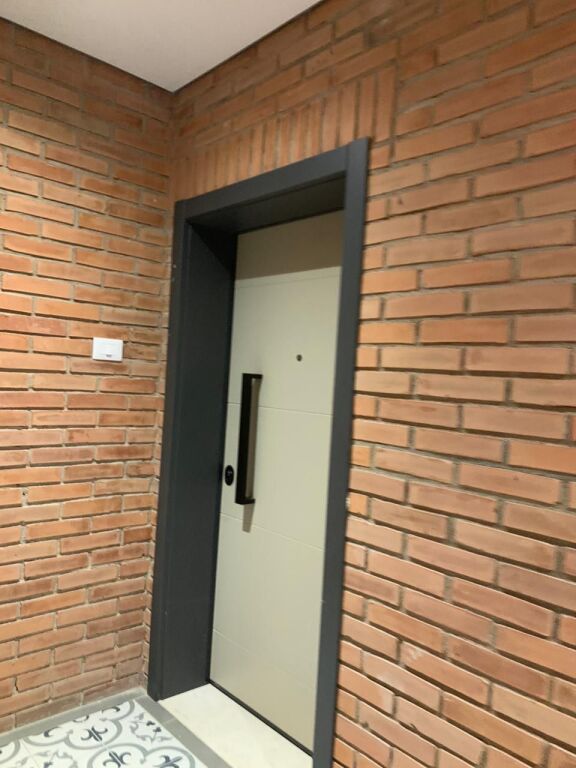 Appartamento in affitto più parcheggio a Golden Park 3