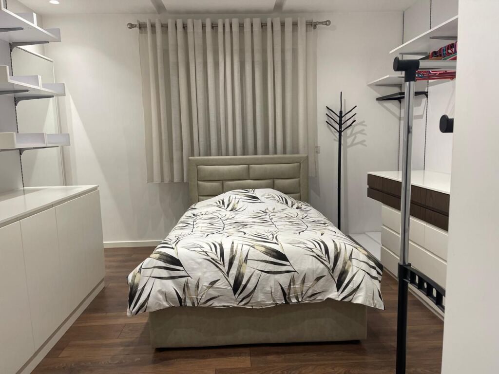 Apartament 2+1 per qira tek Rruga Jordan Misja.