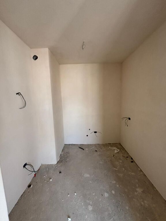 Appartamento 3+1+2 in vendita vicino al campo di Ali Demi